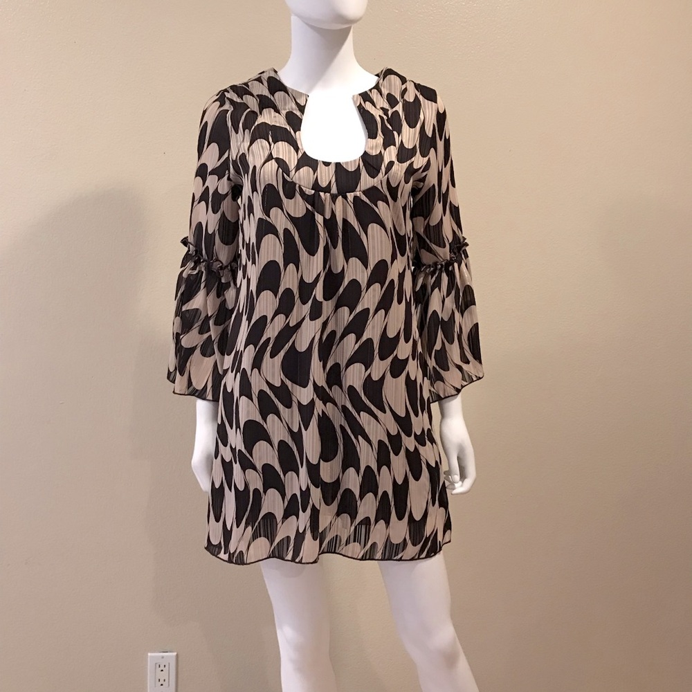 Romeo Juliet Retro Mini Dress Size L Junior Brown Tan Bell Sleeve USA Made Poet